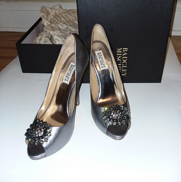 Badgley Mischka jewel high heels - Picture 2 of 8